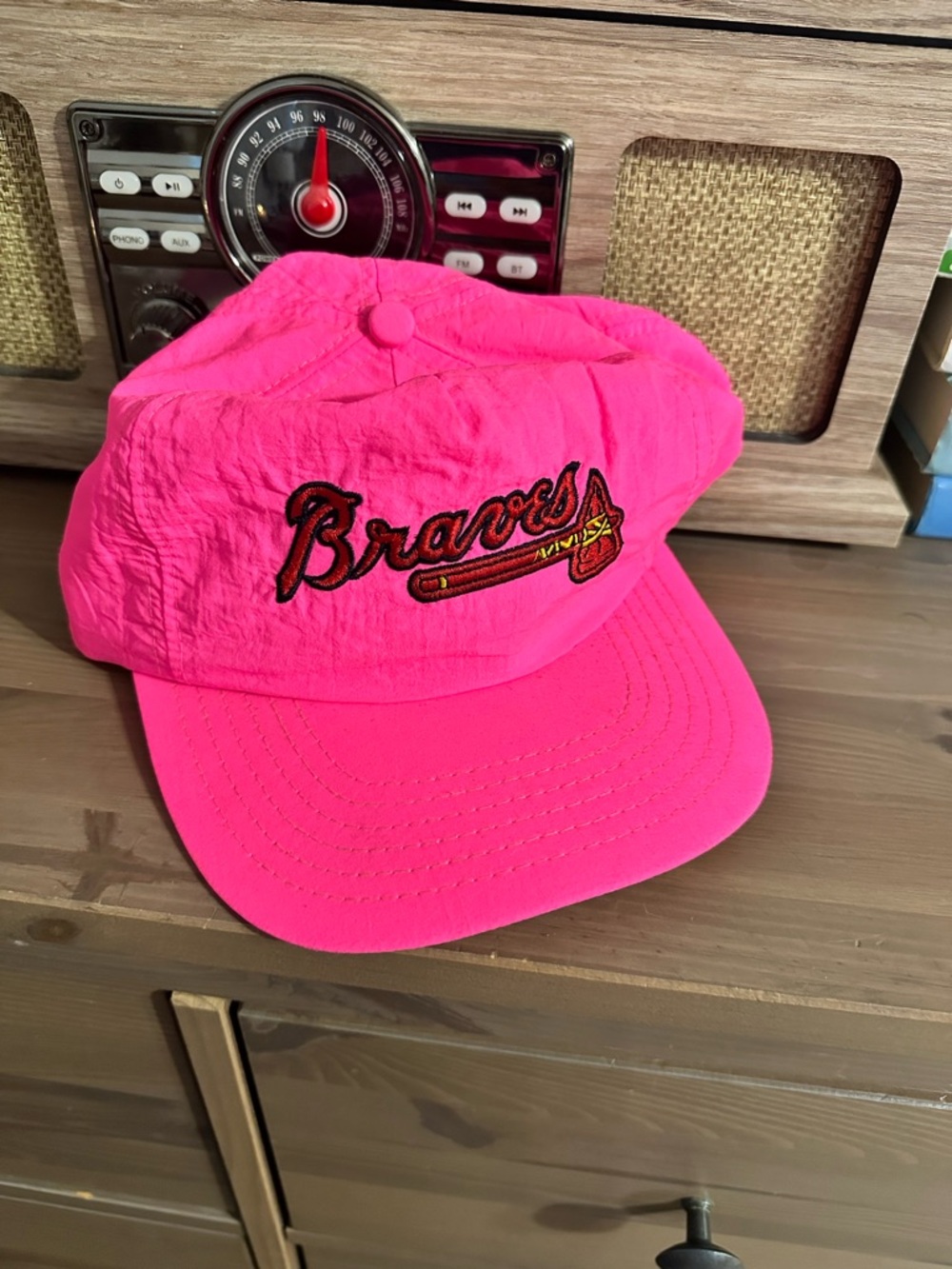 Atlanta Braves Pink Baseball Cap - Team Logo Hat